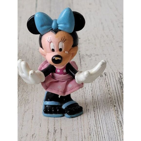 Minnie Mouse sandals AS IS poseable mini toy figure - Picture 1 of 5